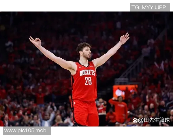 申京本赛季第3次单场25分+70%命中率，中锋里排名第三